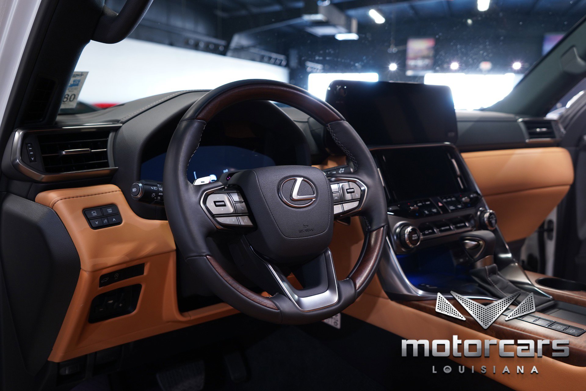 Used 2025 Lexus LX 600 4WD w/ Luxury Package image 26