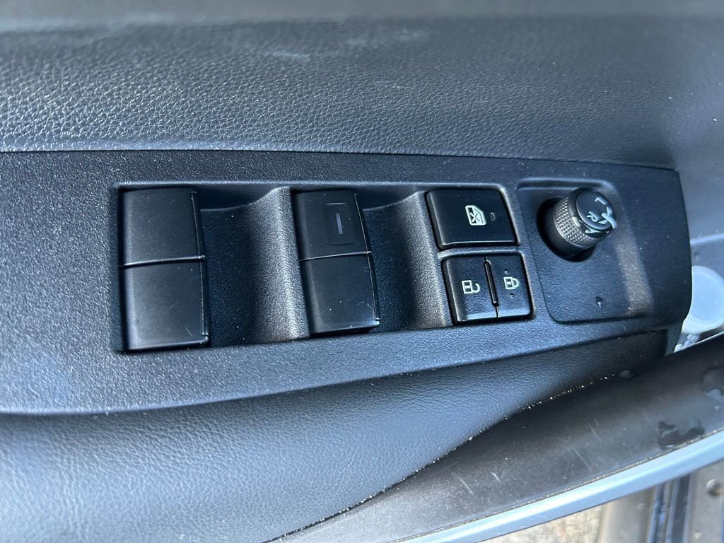 Used 2024 Toyota Corolla SE FWD image 16