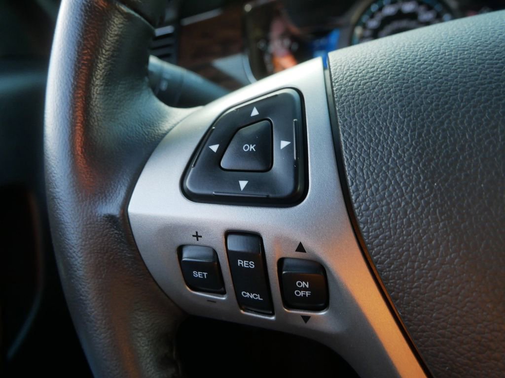 Used 2015 Ford Taurus Limited image 21