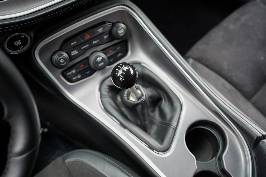 Used 2022 Dodge Challenger R/T Scat Pack w/ Shaker Package image 33