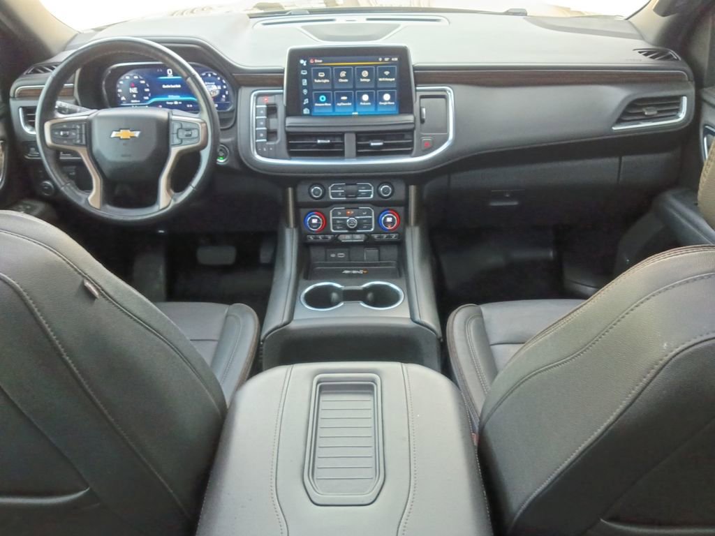 Used 2023 Chevrolet Tahoe High Country w/ Premium Package 2 AWD/4WD image 3