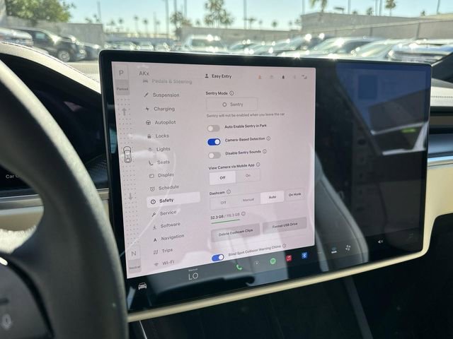 Used 2025 Tesla Model X Plaid image 39