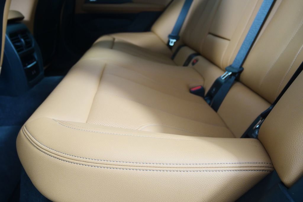 Certified 2023 BMW i4 eDrive35 RWD image 11