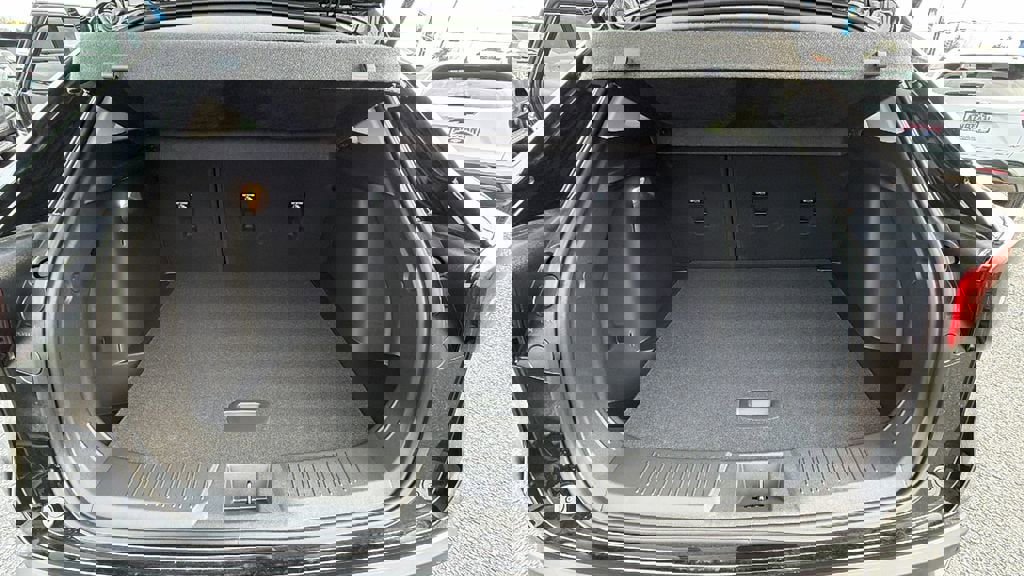 New 2026 Chevrolet Trax LT w/ Driver Confidence Package image 11