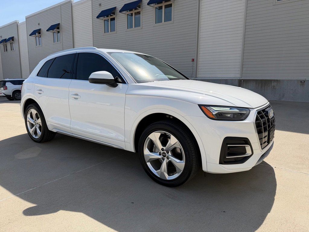 Used 2021 Audi Q5 2.0T Premium Plus w/ Premium Plus Package image 1