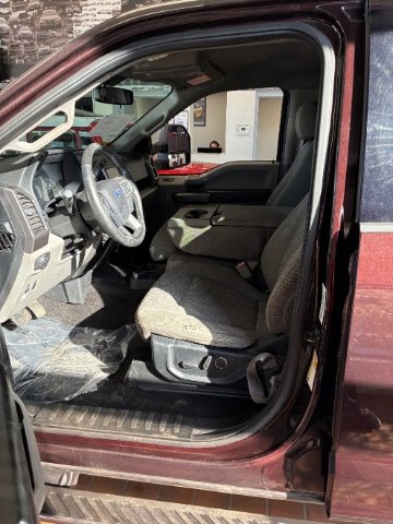 Used 2018 Ford F150 XLT w/ Equipment Group 302A Luxury image 8