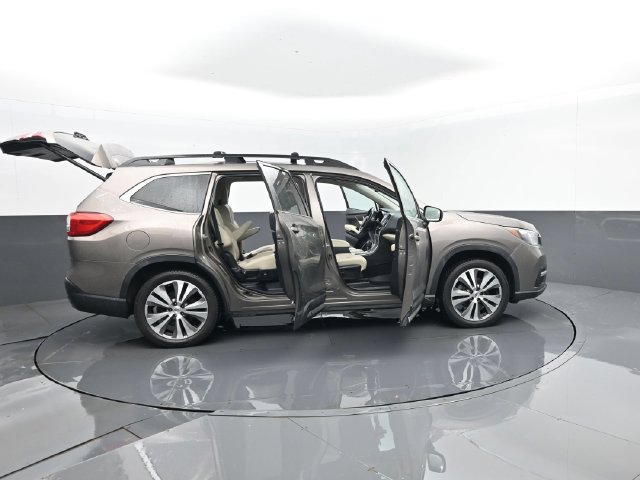 Used 2021 Subaru Ascent Limited w/ Technology Package AWD/4WD image 35