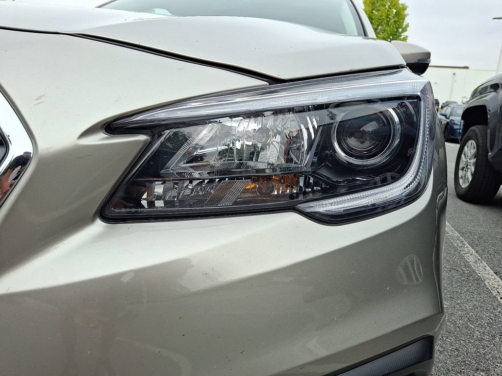 Used 2018 Subaru Legacy 2.5i Limited w/ Popular Package #2A AWD/4WD image 8