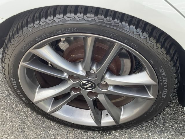 Used 2012 Lexus IS 250 w/ F-Sport Pkg w/Summer Tires RWD image 31