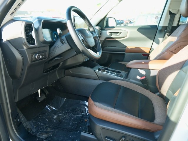 Used 2025 Ford Bronco Sport Outer Banks w/ Outer Banks Tech Package+ image 13