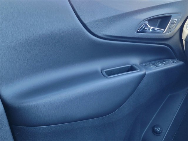 Used 2020 Chevrolet Equinox LT image 37