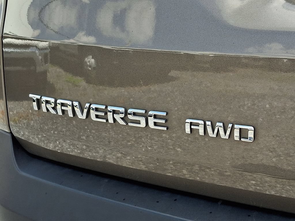 Used 2020 Chevrolet Traverse LT AWD/4WD image 24
