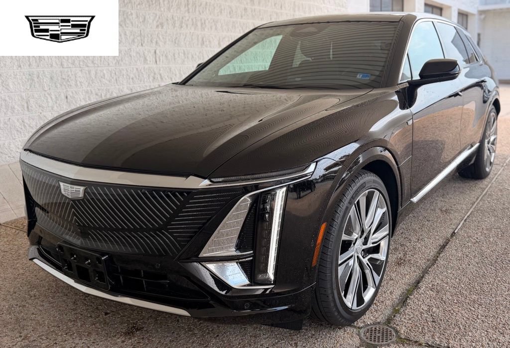 Used 2024 Cadillac Lyriq Luxury