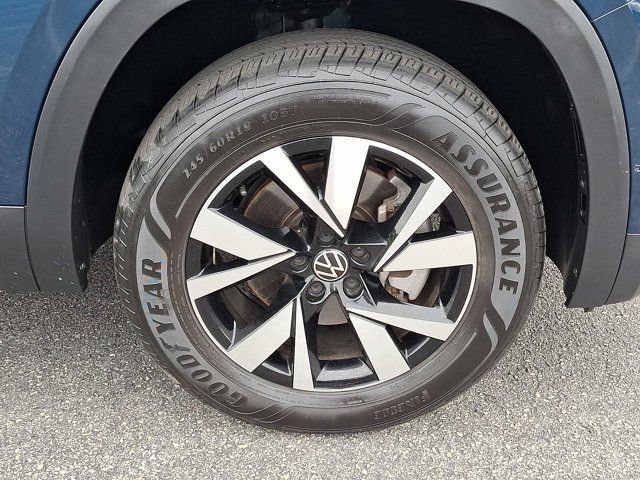Used 2023 Volkswagen Atlas Cross Sport SE AWD/4WD image 11