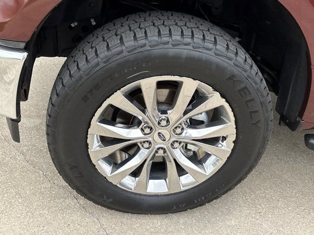 Used 2017 Ford F150 XLT w/ Equipment Group 302A Luxury image 12
