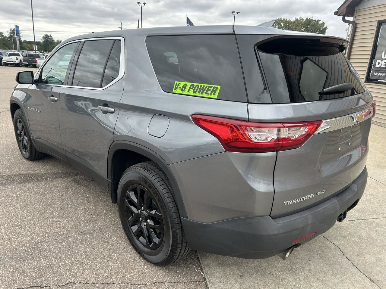 Used 2018 Chevrolet Traverse LS AWD/4WD image 7