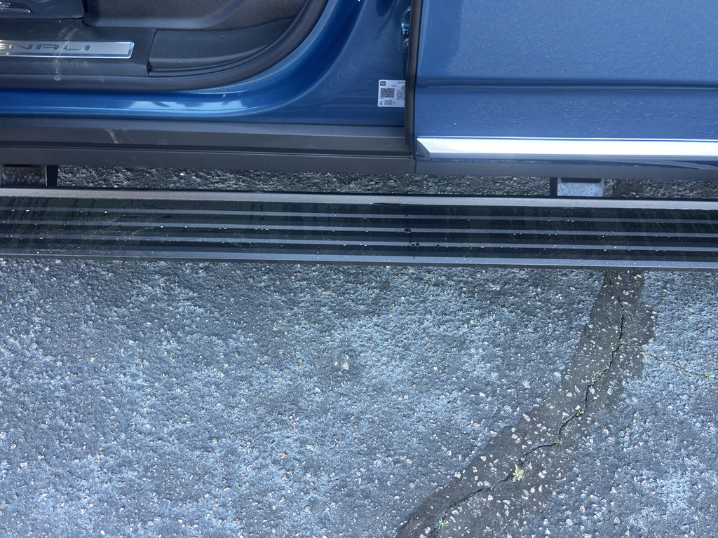 New 2026 GMC Yukon Denali w/ Sun & Power Step Package image 13