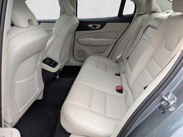 Used 2020 Volvo S60 T5 Inscription image 20