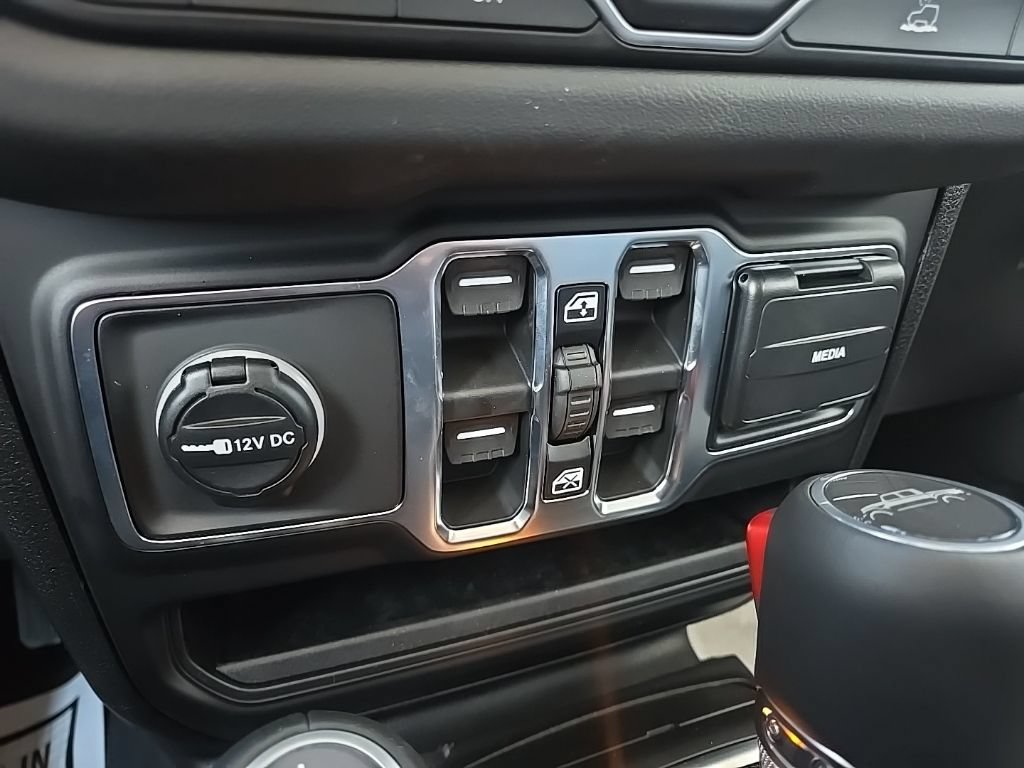 New 2026 Jeep Gladiator Mojave AWD/4WD image 60