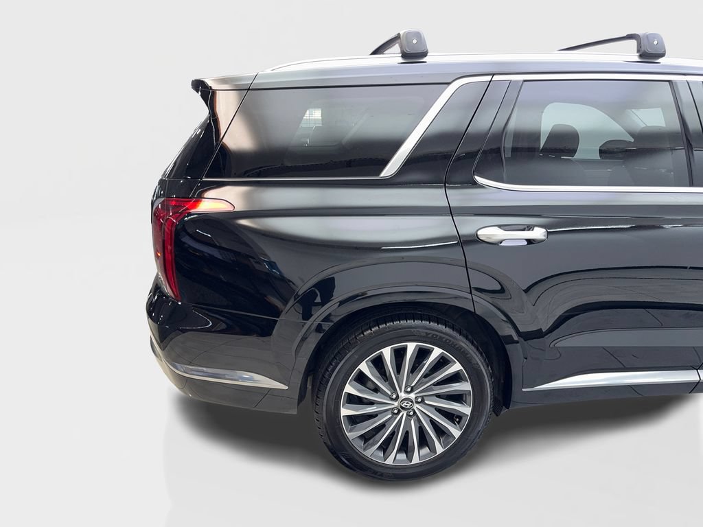 Used 2023 Hyundai Palisade Calligraphy w/ Cargo Package AWD/4WD image 16