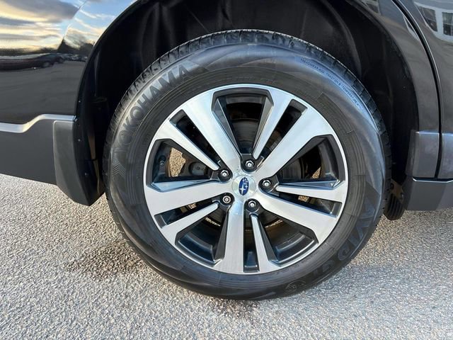 Used 2019 Subaru Outback 2.5i Limited image 32