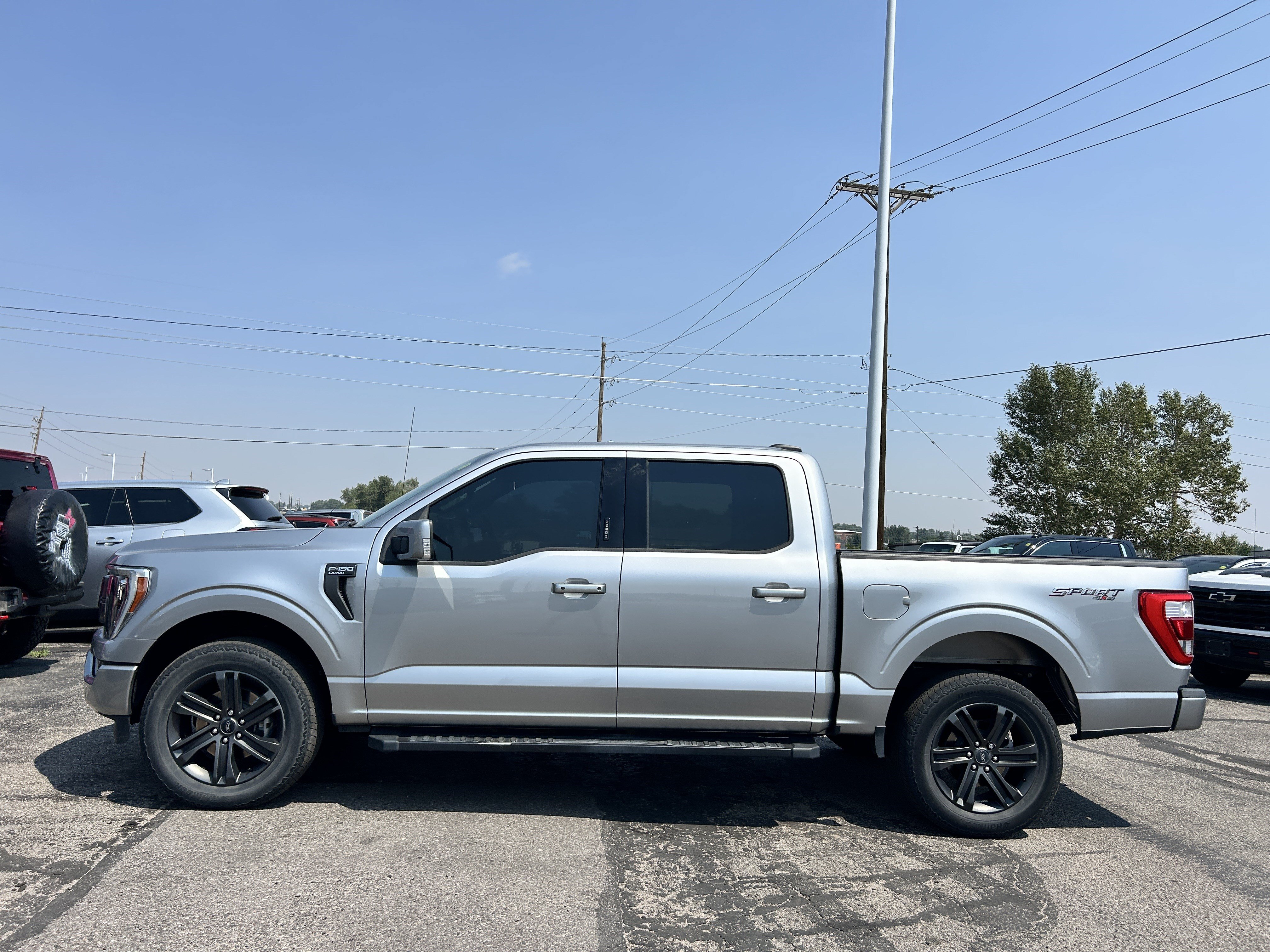 Used 2021 Ford F150 Lariat w/ Equipment Group 502A High AWD/4WD image 3