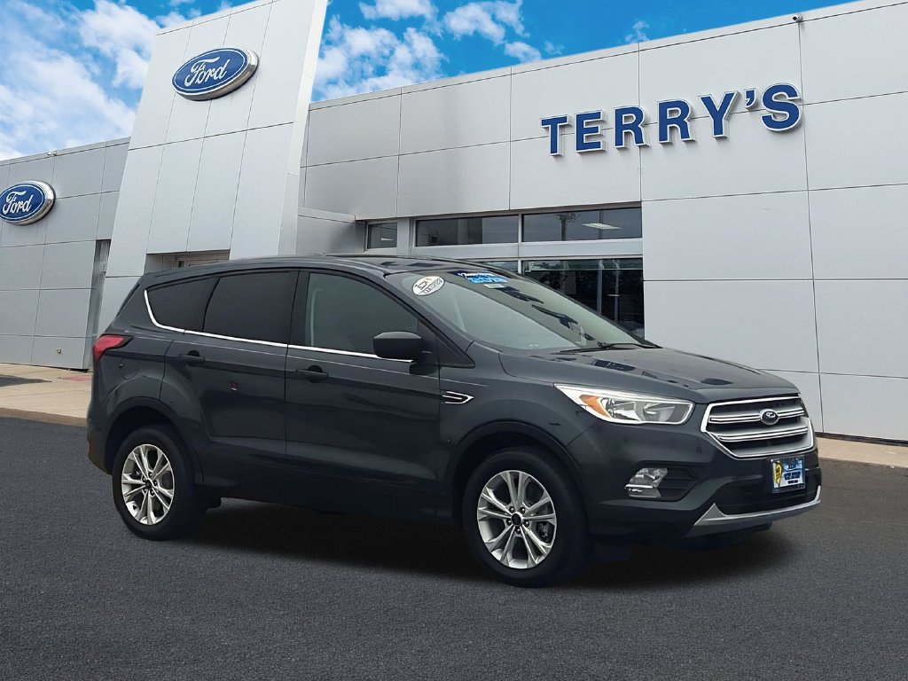 Used 2019 Ford Escape SE