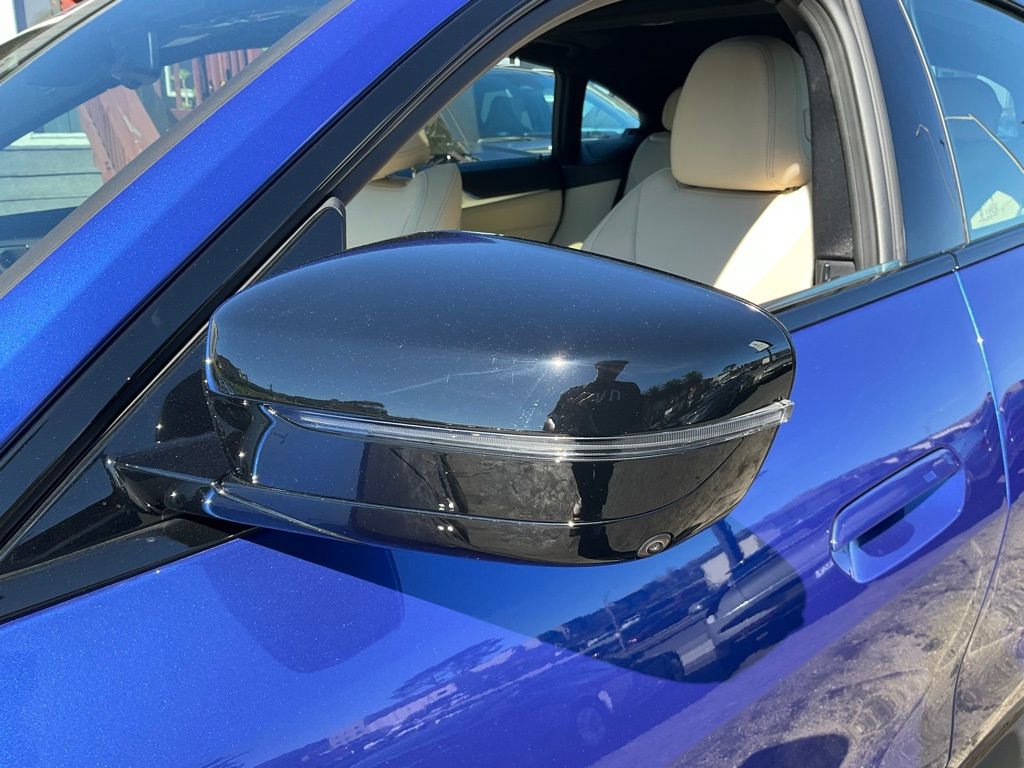 Used 2025 BMW i4 eDrive40 w/ M Sport Package image 87