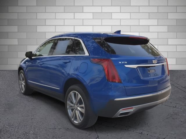 Certified 2024 Cadillac XT5 Premium Luxury w/ Technology Package FWD image 4