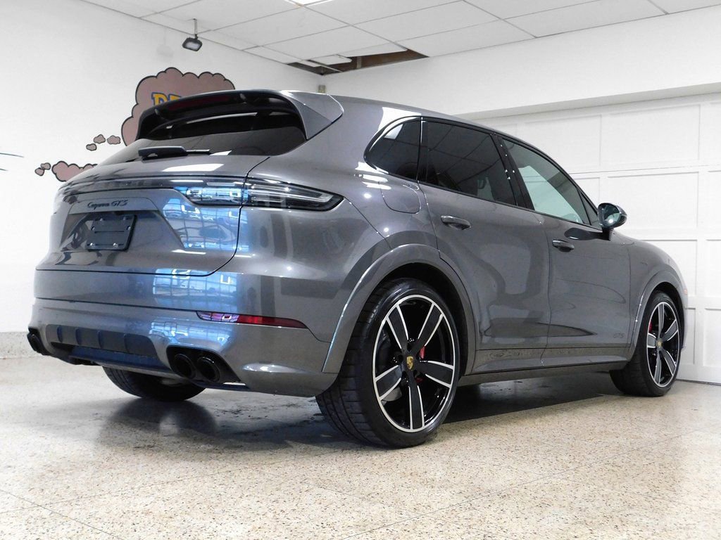 Used 2021 Porsche Cayenne GTS image 5