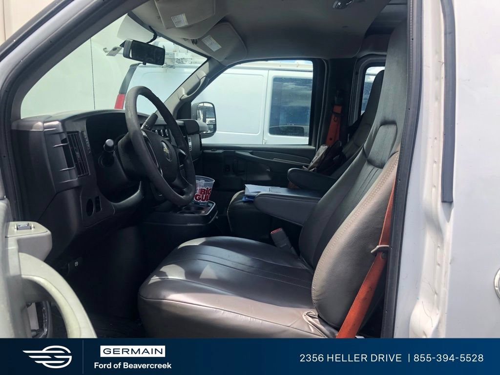 Used 2013 Chevrolet Express 2500 RWD image 5
