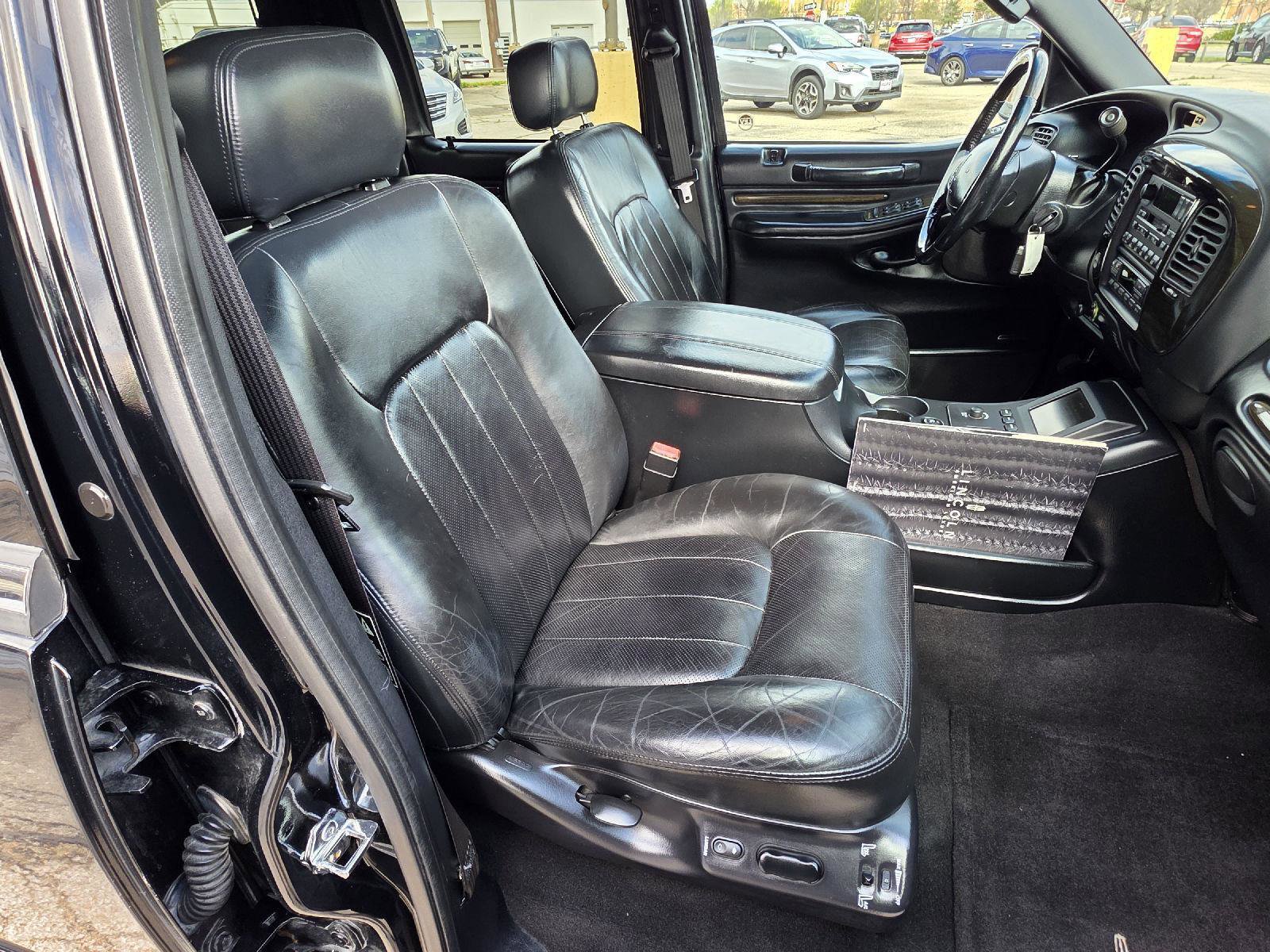 Used 2002 Lincoln Blackwood image 91