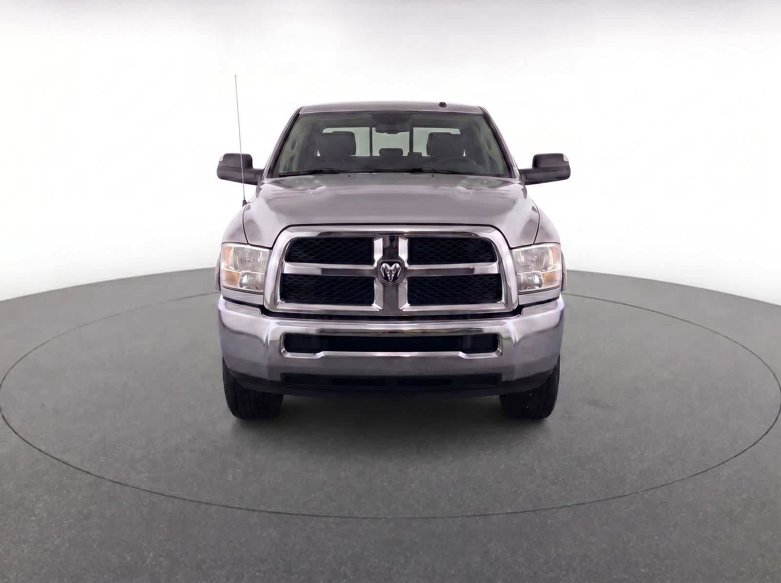 Used 2017 RAM 2500 Tradesman w/ Chrome Appearance Group AWD/4WD image 5