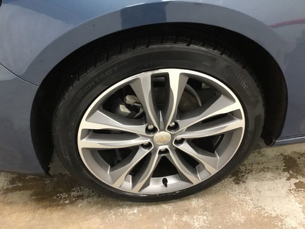 Used 2024 Chevrolet Malibu LT image 4