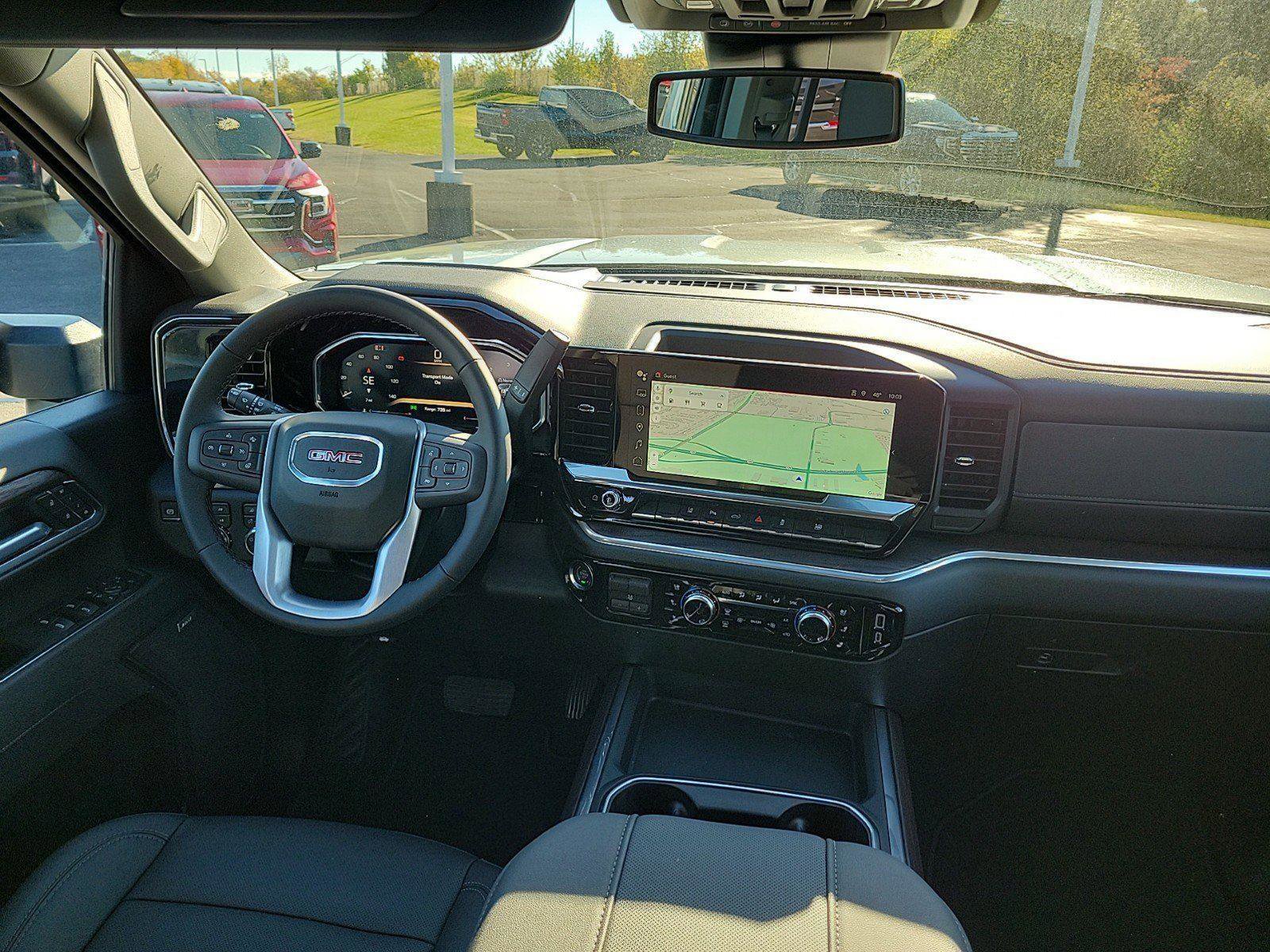 New 2026 GMC Sierra 2500 SLT w/ SLT Premium Package image 9