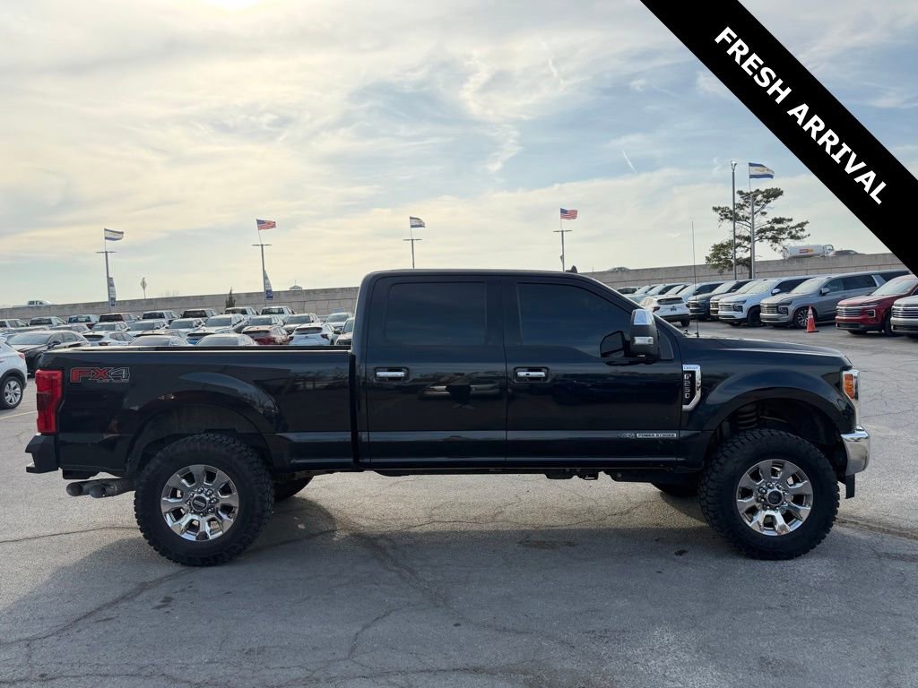 Used 2019 Ford F250 Lariat w/ Lariat Ultimate Package image 22