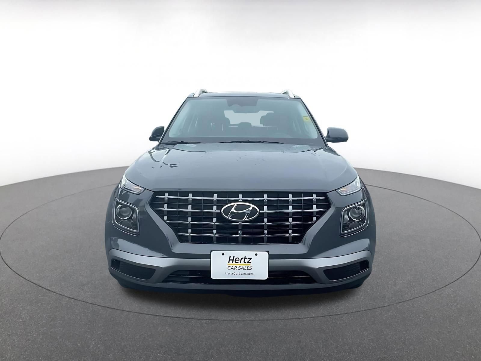 Used 2025 Hyundai Venue SEL image 4