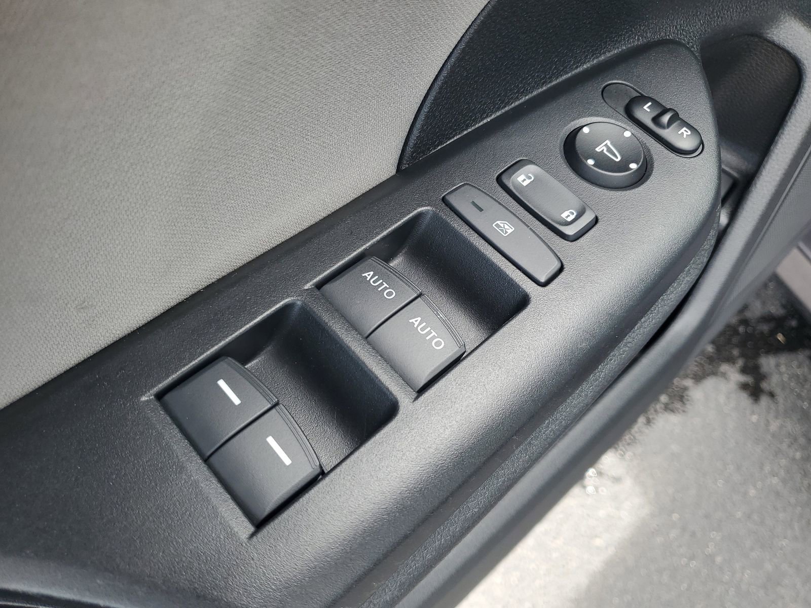 Used 2021 Honda Civic EX image 13