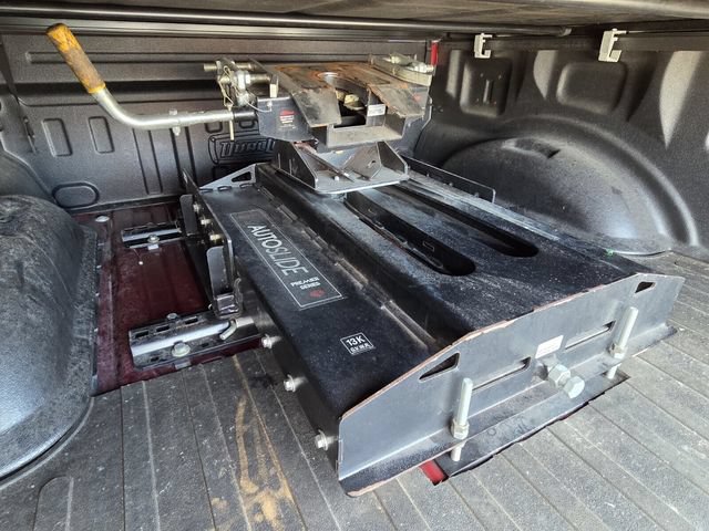 Used 2018 Ford F150 XLT w/ Equipment Group 302A Luxury RWD image 17