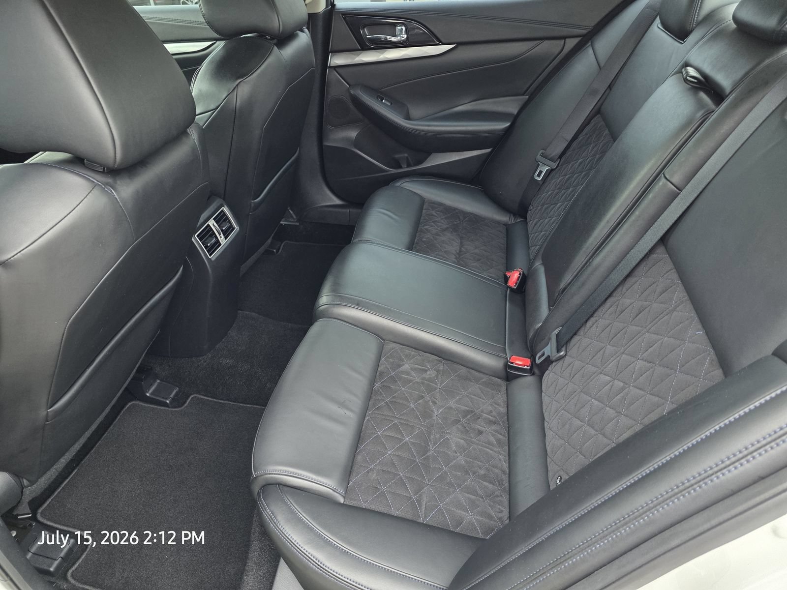 Used 2017 Nissan Maxima SR FWD image 18