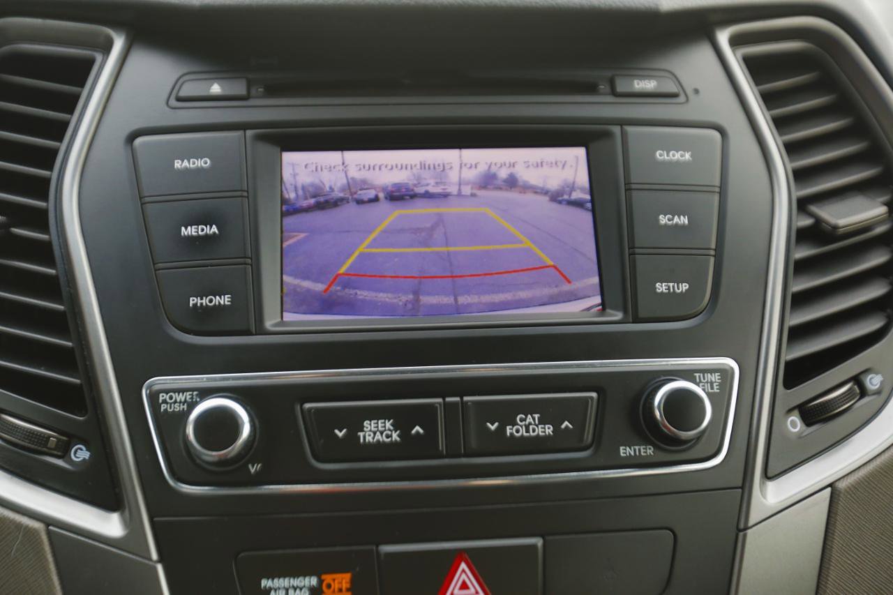 Used 2017 Hyundai Santa Fe Sport FWD image 9