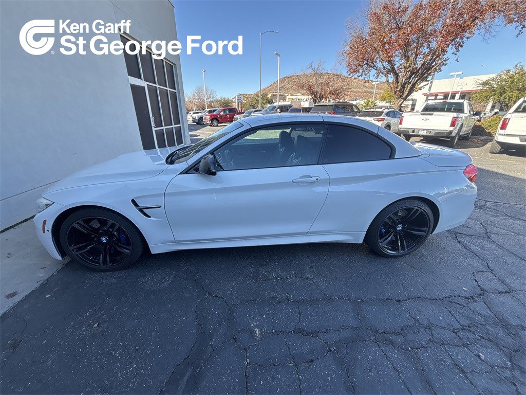 Used 2015 BMW M4 Convertible image 1