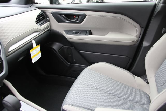 Used 2025 Subaru Forester Premium AWD/4WD image 30