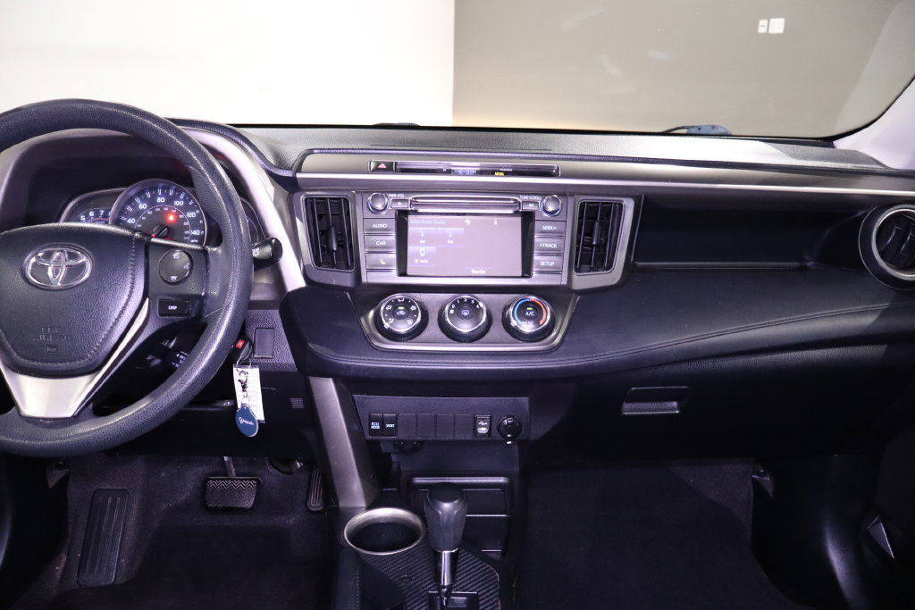 Used 2014 Toyota RAV4 LE FWD image 25