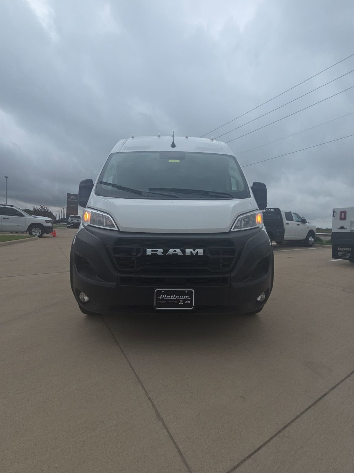 Used 2025 RAM ProMaster 2500 w/ Convenience Group FWD image 13