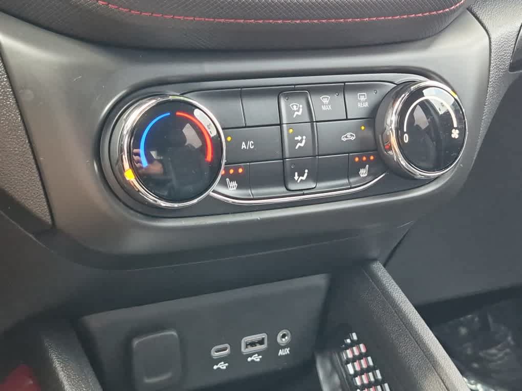 Used 2023 Chevrolet TrailBlazer RS AWD/4WD image 15