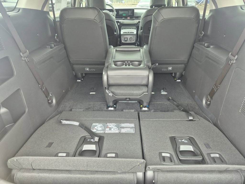 New 2026 Kia Carnival SX image 14