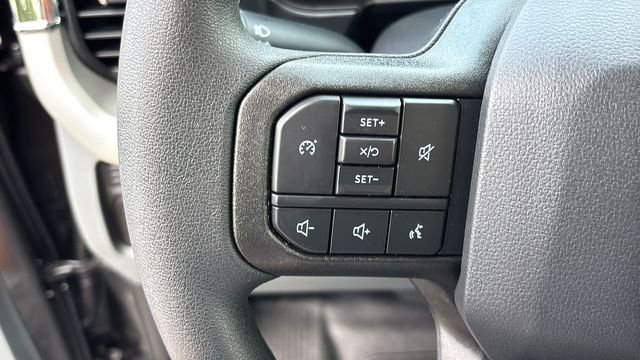 New 2026 Ford F350 XLT w/ XLT Premium Package AWD/4WD image 14