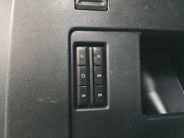 Used 2024 Ford Expedition XLT image 42