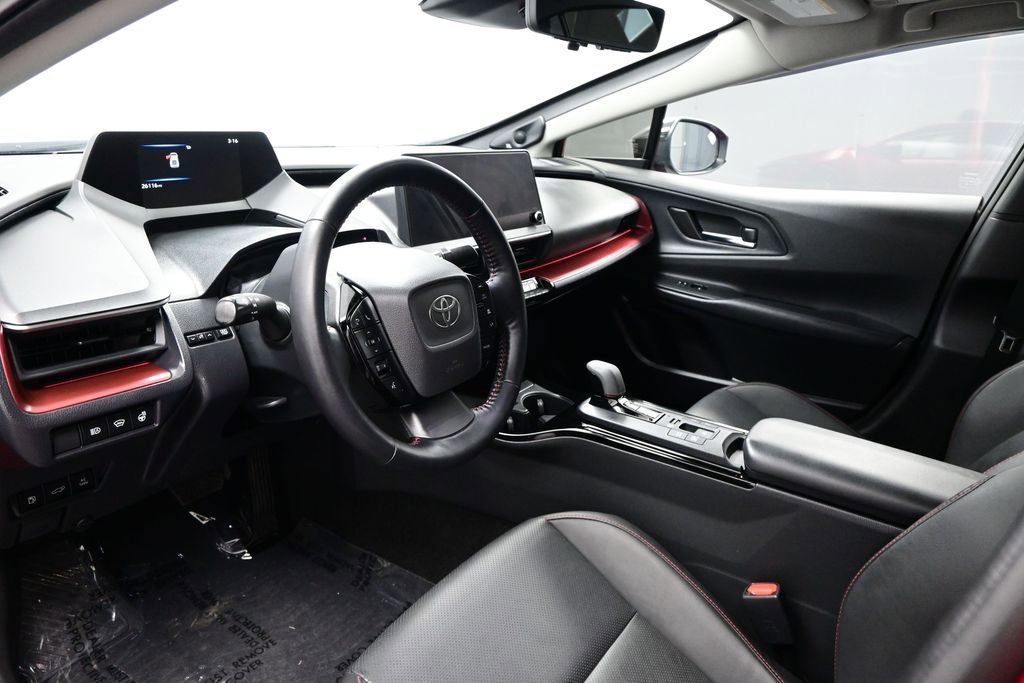 Used 2024 Toyota Prius Prime Premium w/ Advanced Technology Package FWD image 7